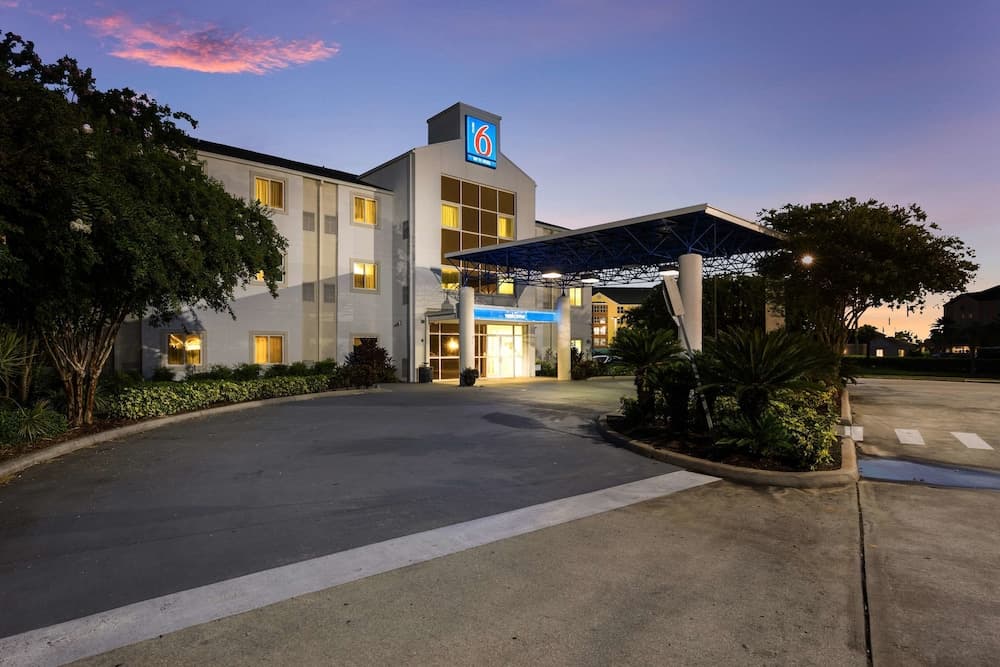 Motel 6 Orlando, FL - International Dr 1