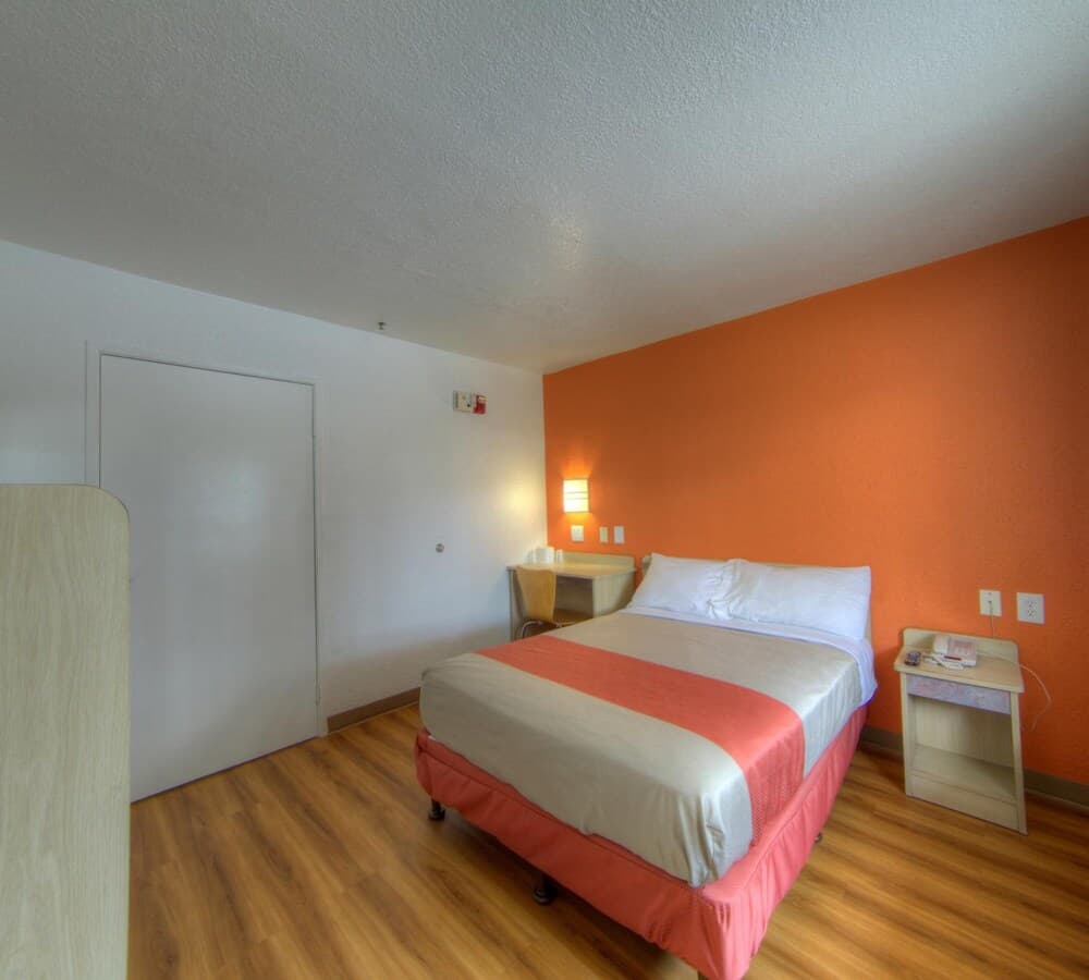 Motel 6 Orlando, FL - Winter Park