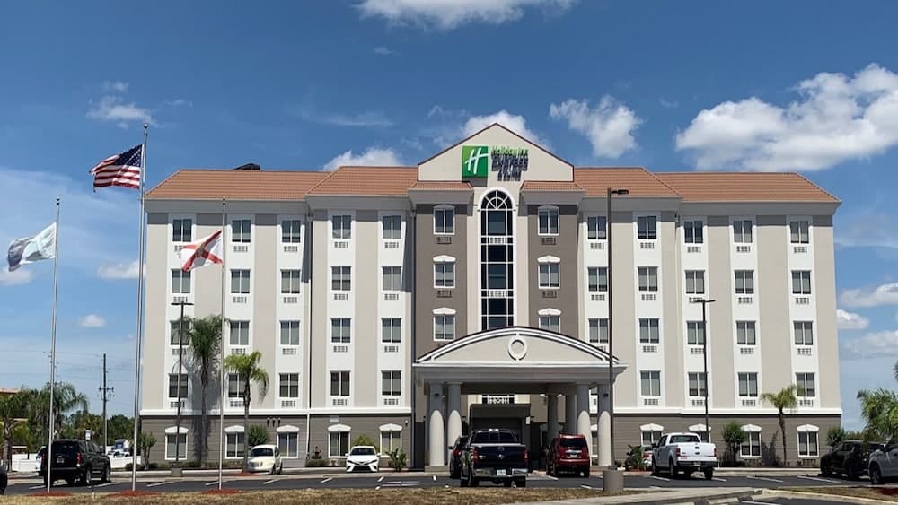 Holiday Inn Express Hotel & Suites Orlando South-Davenport, an IHG Hotel 1