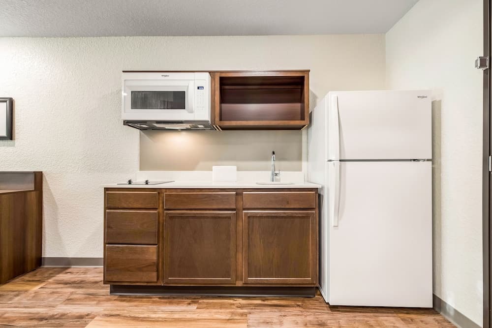 WoodSpring Suites Davenport FL 5