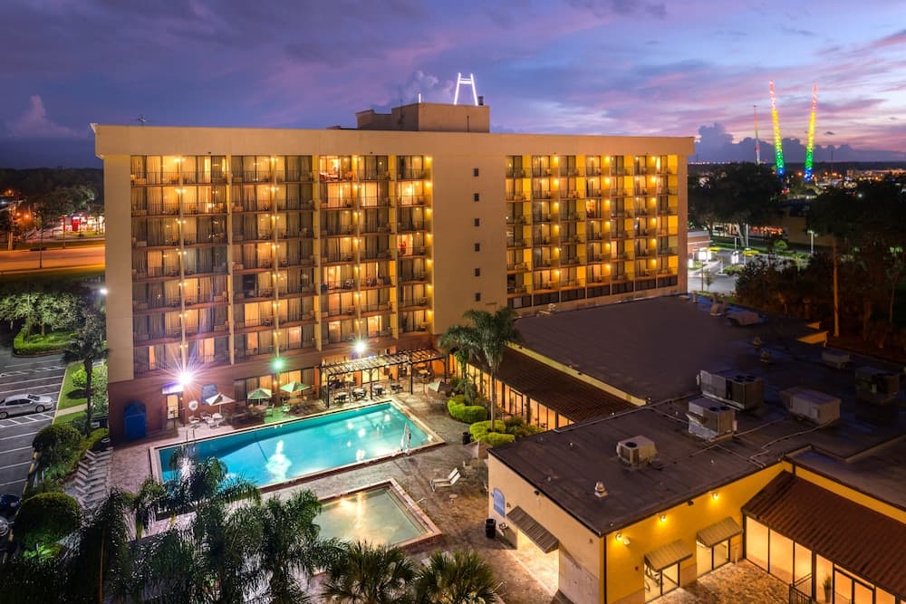 Holiday Inn & Suites Orlando SW - Celebration Area, an IHG Hotel 1