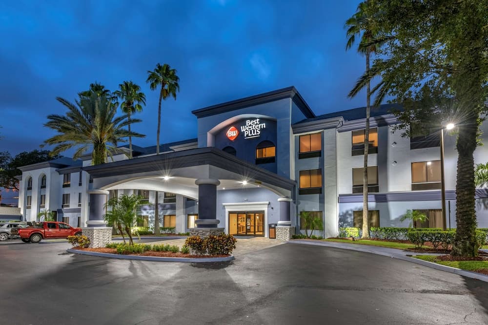 Best Western Plus Orlando East- UCF Area 1