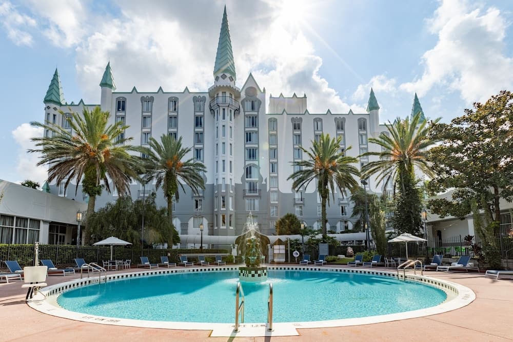 Castle Hotel, Autograph Collection 1