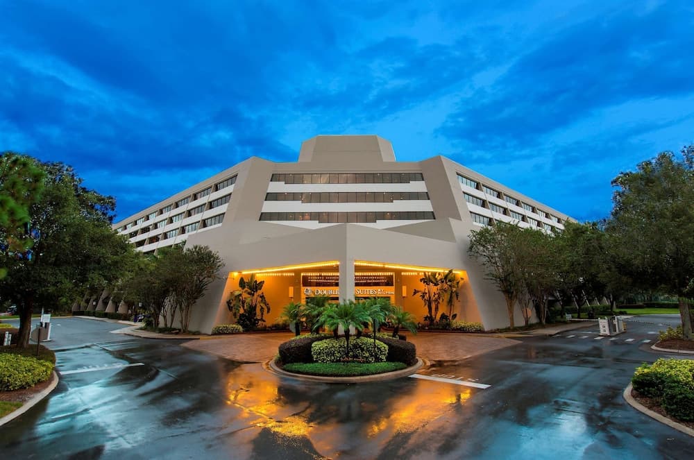 DoubleTree Suites by Hilton Orlando - Disney Springs® Area 1