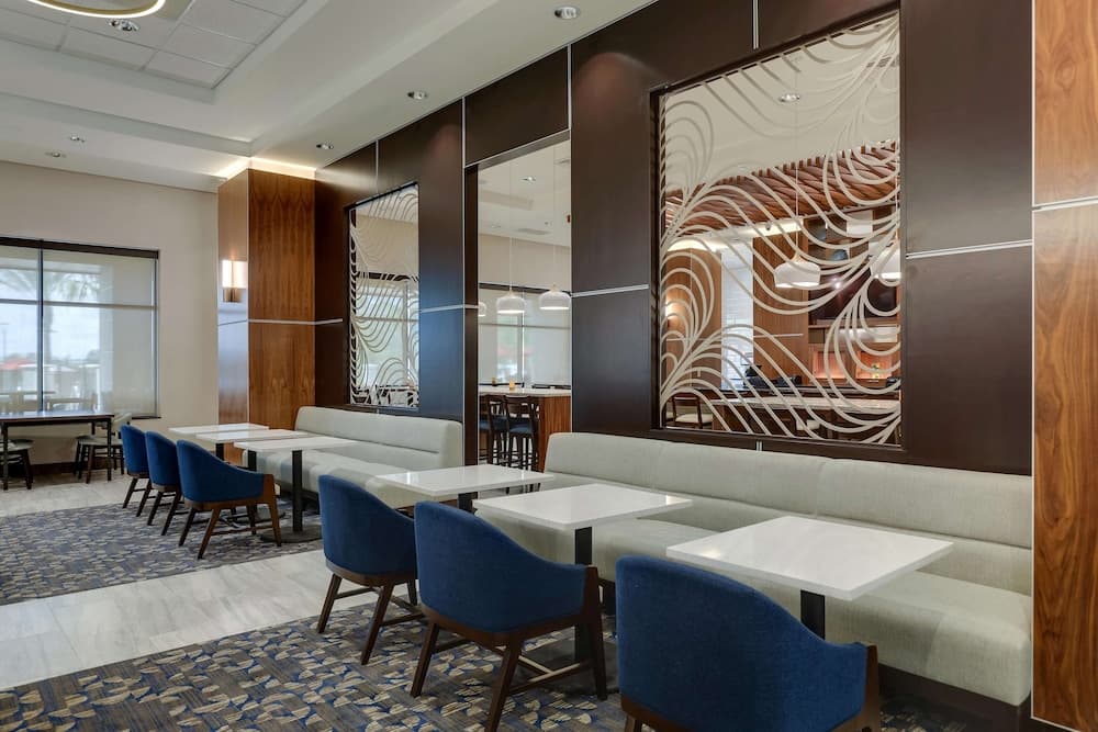Drury Plaza Hotel Orlando - Disney Springs Area 5