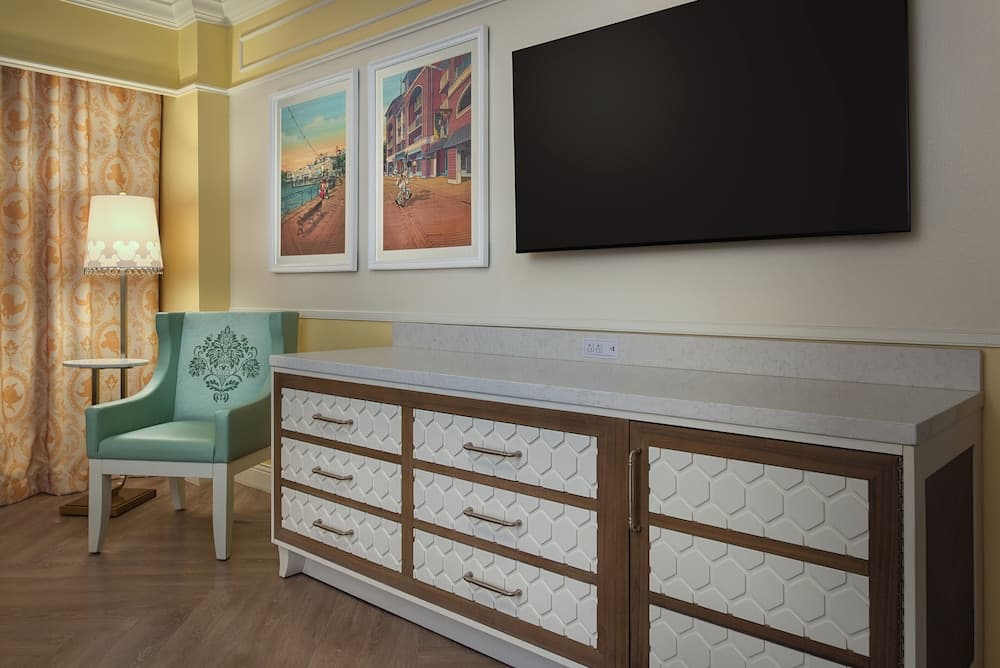 Disney's BoardWalk Inn 8