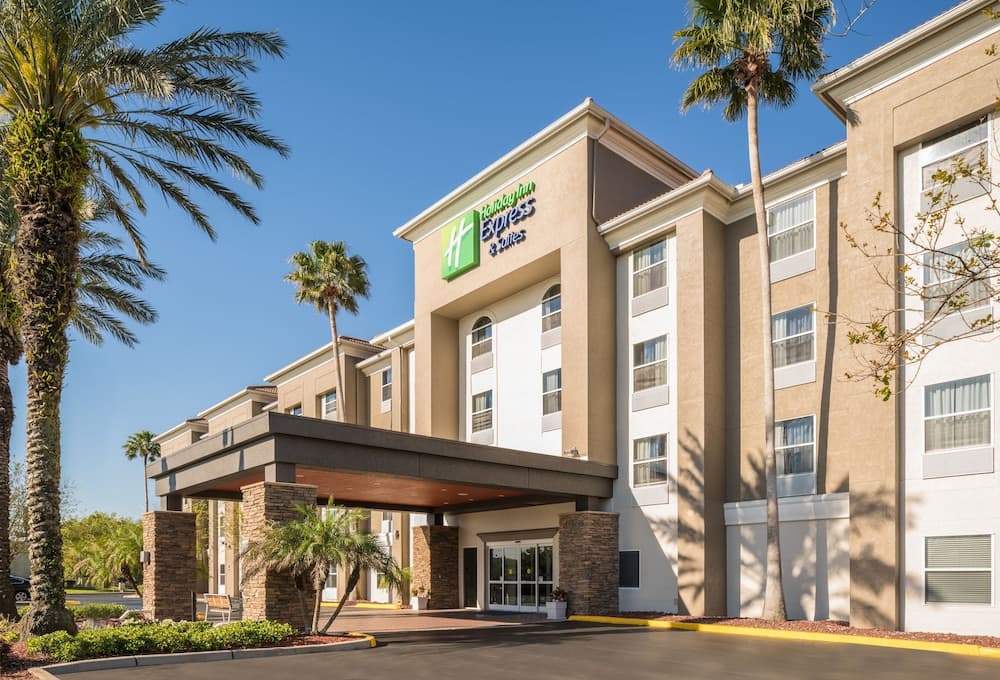 Holiday Inn Express Orlando International Airport by IHG 1