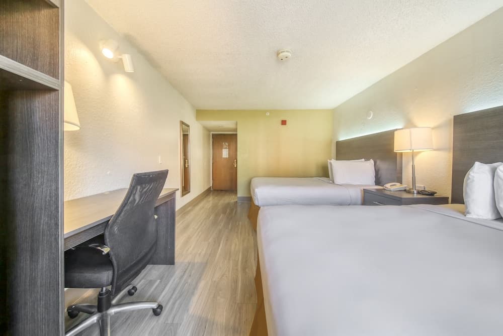 Baymont by Wyndham Orlando/International Dr/Universal Blvd 5