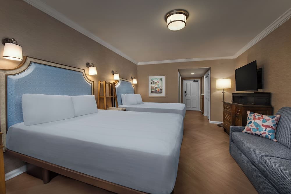 Disney's Beach Club Resort 5