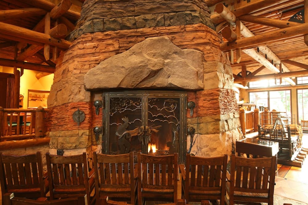 Disney's Wilderness Lodge 4