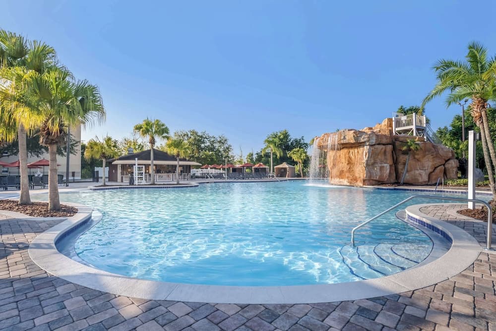 Hilton Vacation Club Mystic Dunes Orlando 1
