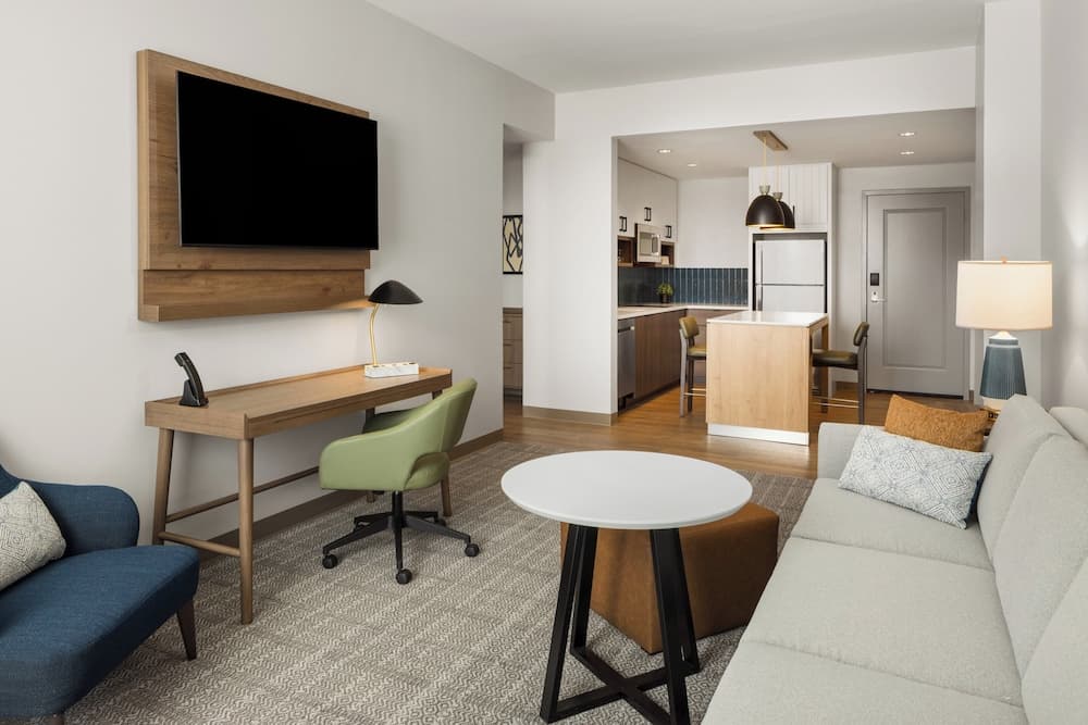Staybridge Suites Orlando Universal Blvd by IHG 5