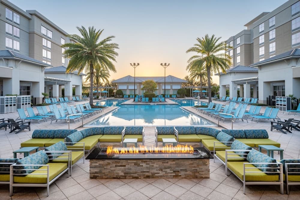 TownePlace Suites Orlando at FLAMINGO CROSSINGS® Town Center/Western Entrance 1