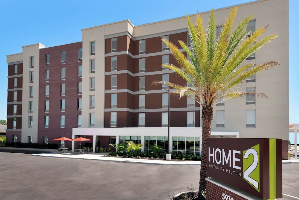 Home2 Suites by Hilton Orlando Near Universal 1