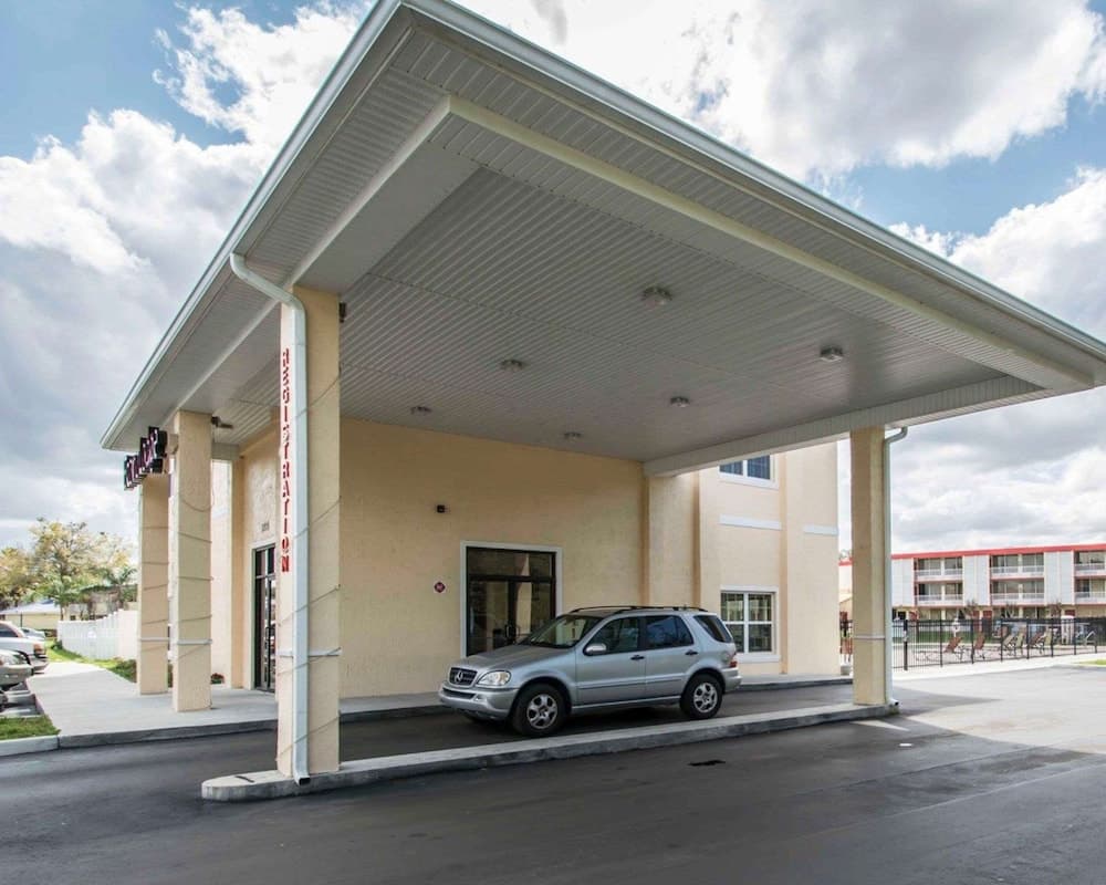 Quality Inn 1