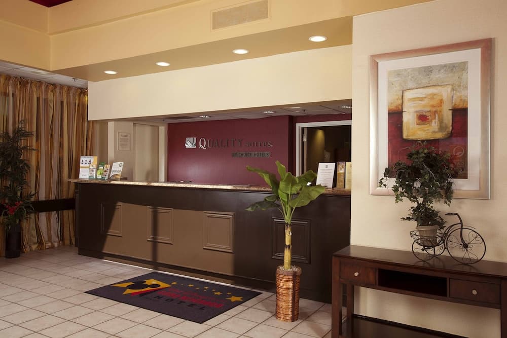 Mi Casa Hotel 2