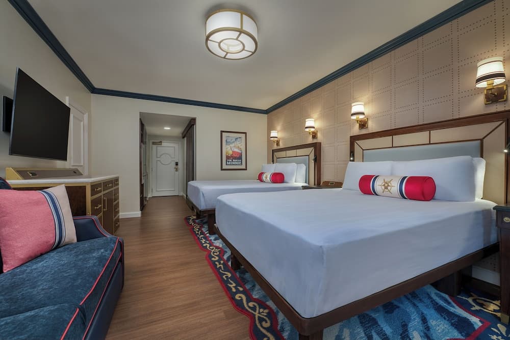 Disney's Yacht Club Resort 7