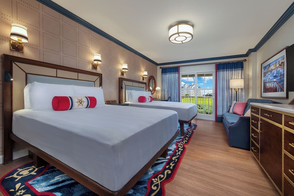 Disney's Yacht Club Resort 4