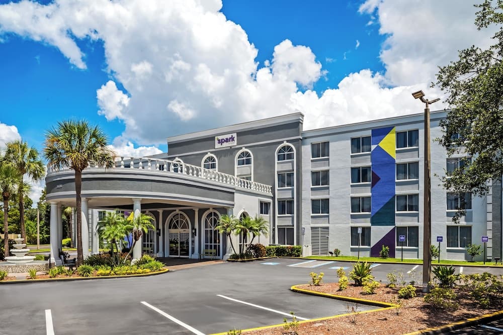 Spark by Hilton Orlando near Universal 1