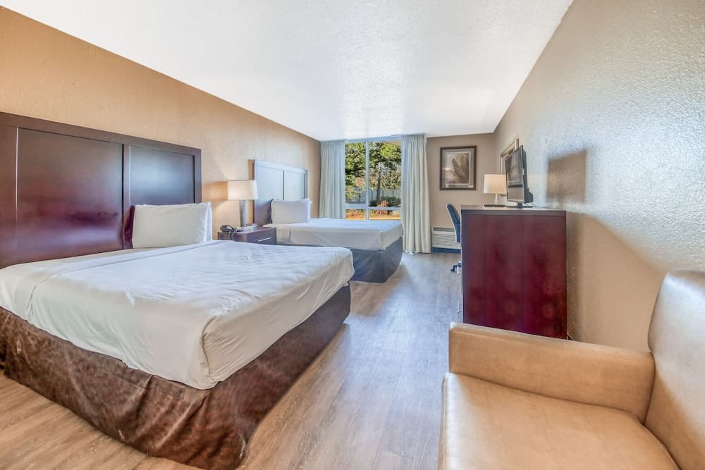 B&B Hotel Orlando International Drive Near Universal - Newly Renovated! 1