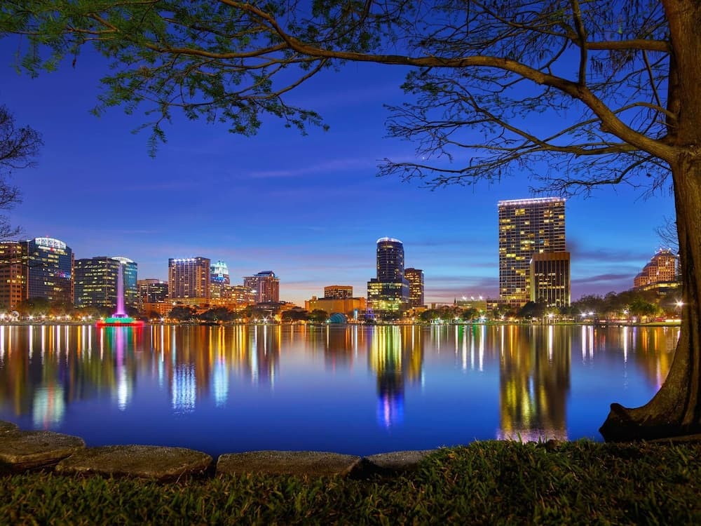 Embassy Suites by Hilton Orlando Downtown 1