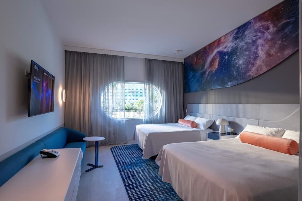 Universal's Stella Nova Resort 7