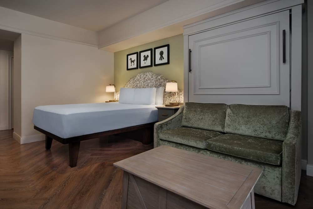 Disney's Saratoga Springs Resort & Spa 2