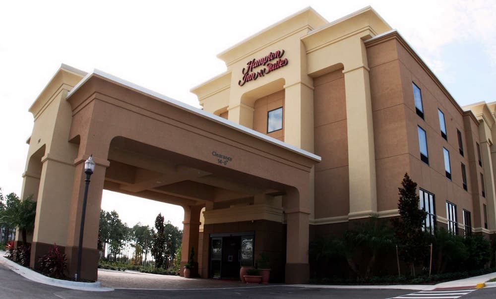 Hampton Inn & Suites Orlando-John Young Pkwy/S. Park 1