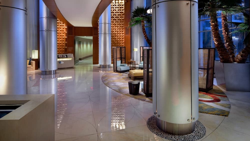 Bay Lake Tower at Disney's Contemporary Resort 3